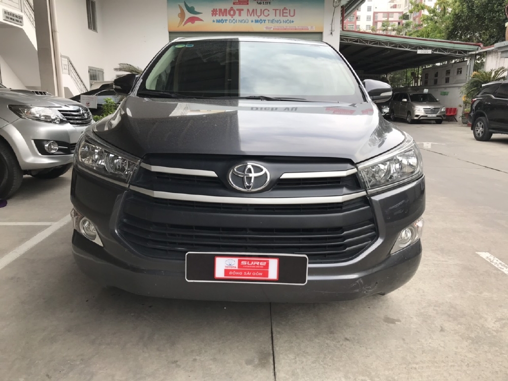 Bán xe INNOVA G, số tự động, sản xuất 2017, xe chạy được 62000km , hỗ trợ trả góp với lãi suất thấp