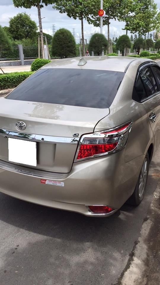 Gia đình cần bán Vios G 2016, số tự động, màu vàng cát