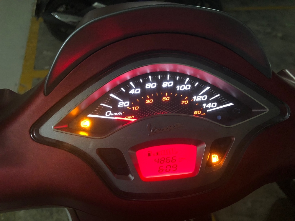 Piaggio Sprint ABS bản nhám T5/2018