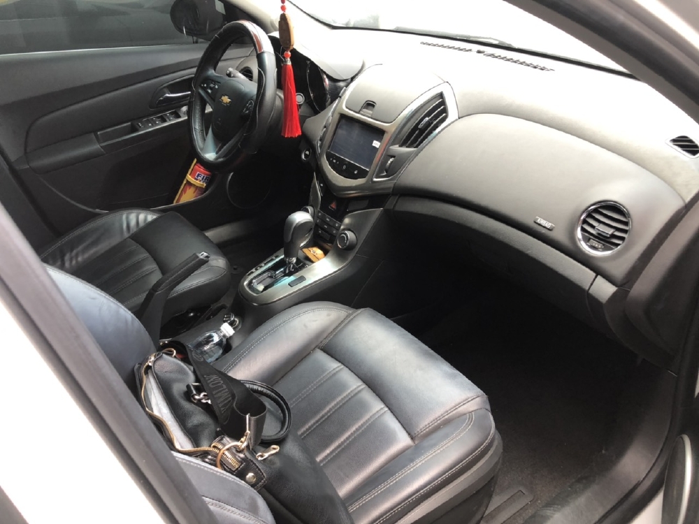 Chevrolet cruze Ltz 2017 AT trắng bs SG