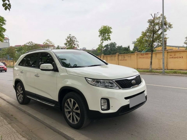 Bán Kia Sorento 2016 màu trắng tự động full đầy đủ tiện nghi