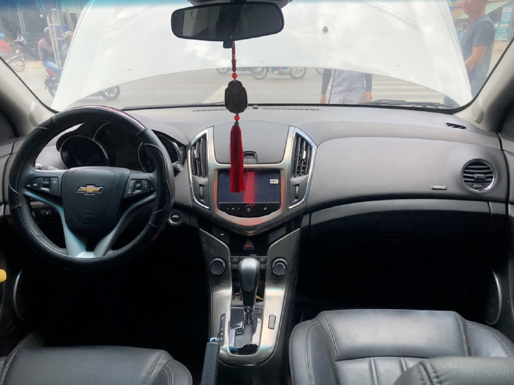 Chevrolet cruze Ltz 2017 AT trắng bs SG