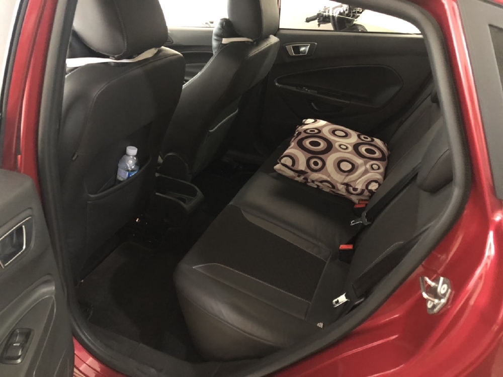 Bán Ford Fiesta S 1.5AT màu đỏ đô số tự động bản 5 cửa sản xuất 2018 chạy lướt 14000km