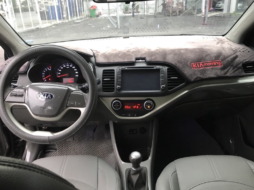 Bán Kia Morning SI 1.25MT màu nâu titan số sàn sản xuất 2017 một chủ xe gia đình