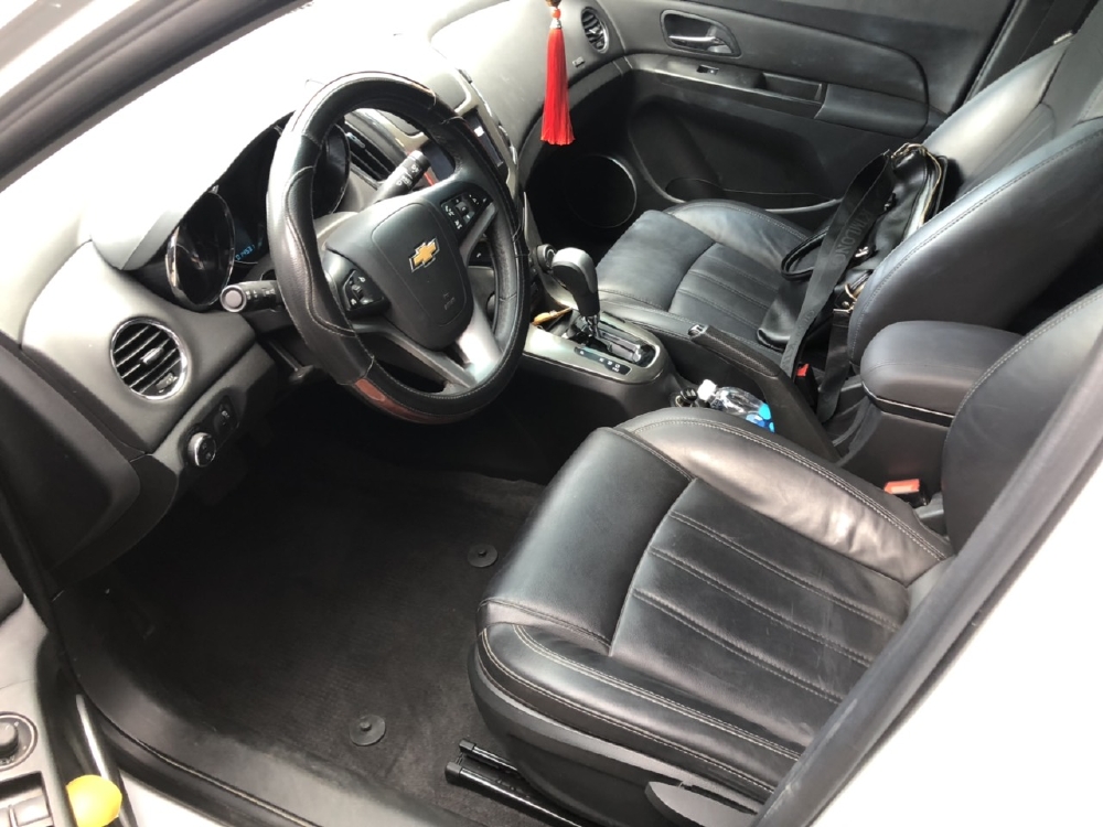 Chevrolet cruze Ltz 2017 AT trắng bs SG
