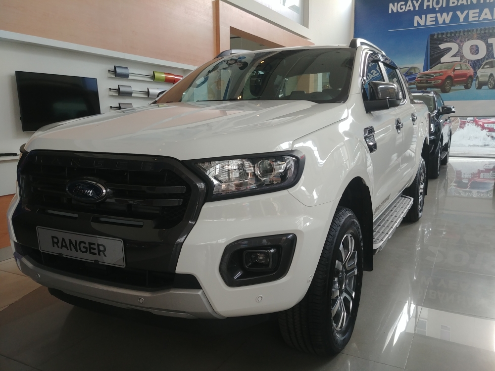 Bán Xe Ford Ranger Wildtrak Bi-Turbo Nhập Thái, KM Mới Nhất Tháng 5