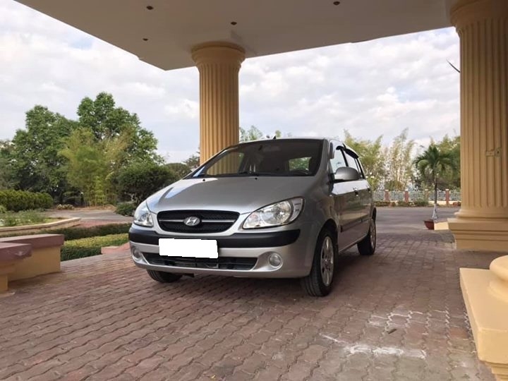 Về hưu cần bán Huyndai getz 2008, số tự động, màu bạc