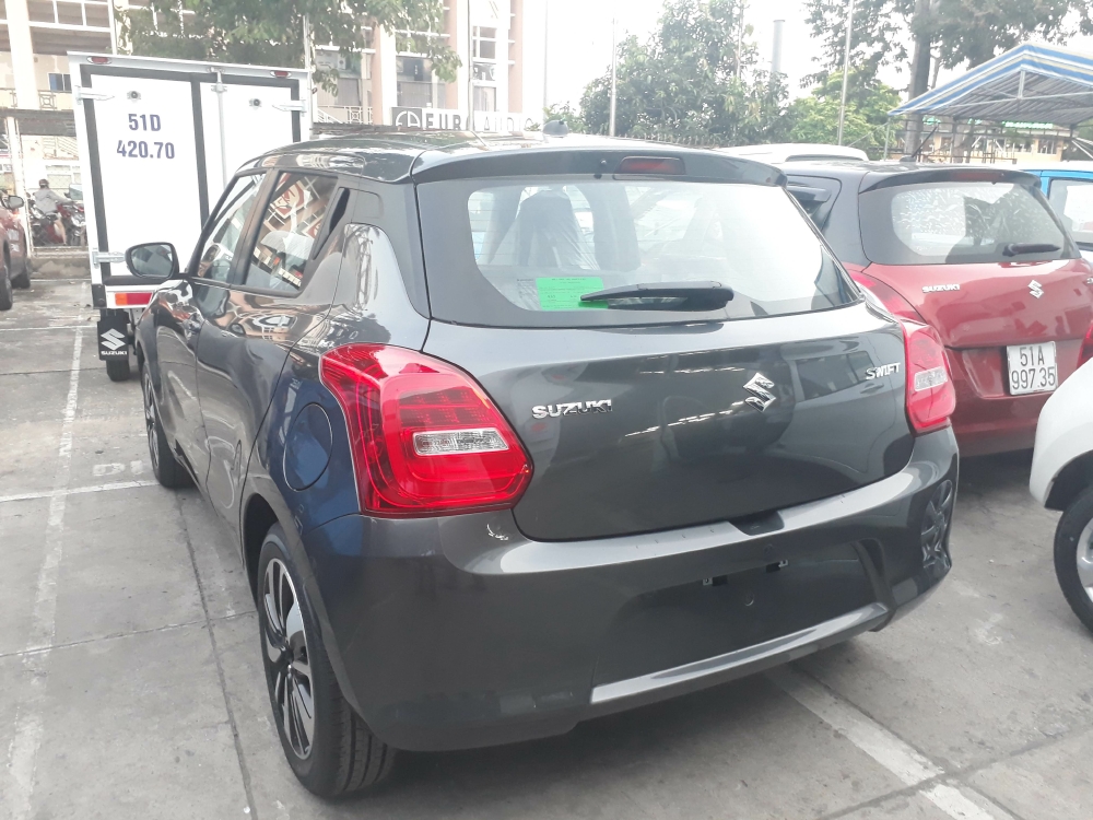 Suzuki New Swift 2019 giá chỉ 499 Triệu, Xe giao ngay! hỗ trợ trả góp