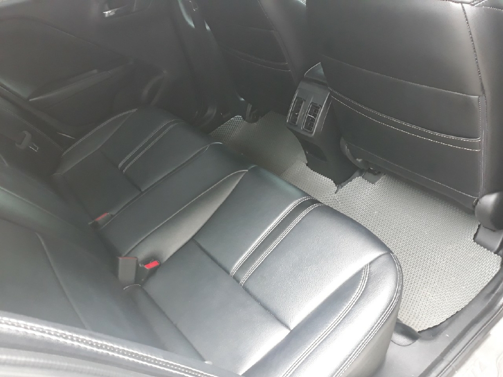 Bán Honda City 1.5CVT màu trắng số tự động sản xuất 2018 biển Sài Gòn