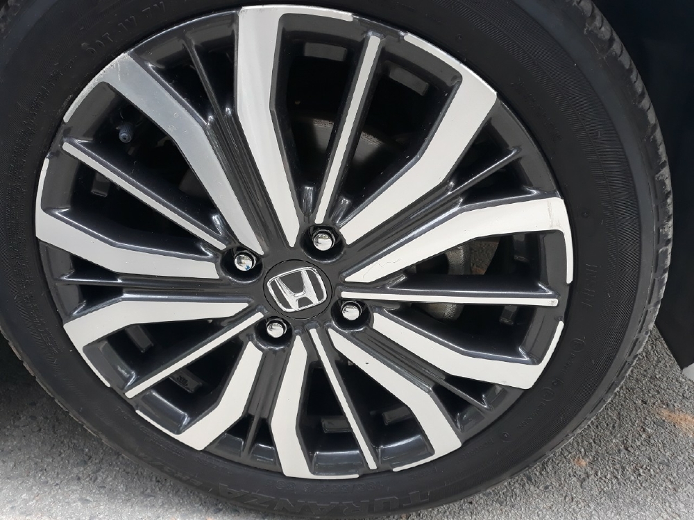 Bán Honda City 1.5CVT màu trắng số tự động sản xuất 2018 biển Sài Gòn
