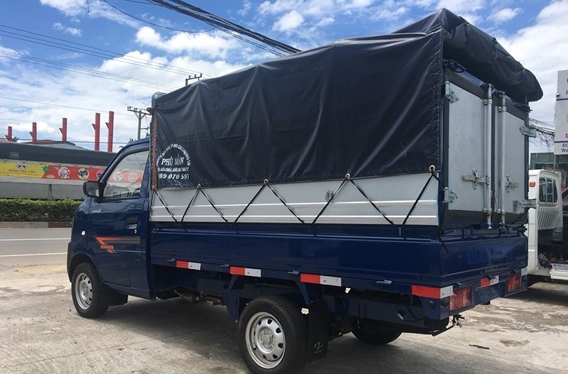 Vốn 20tr mua xe dongben 810kg thùng bạt