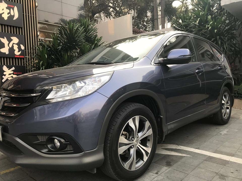 Bán Honda Crv xám xanh 2015 tự động Fulloption cực kỳ đẹp nha.