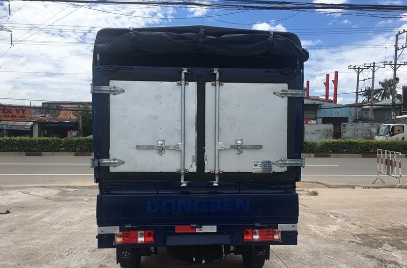 Vốn 20tr mua xe dongben 810kg thùng bạt