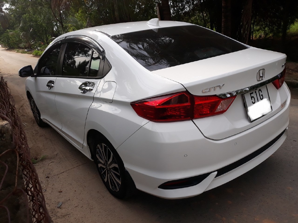 Bán City 1.5CVT 2018, màu trắng, đúng chất, biển TP, giá TL, hổ trợ góp