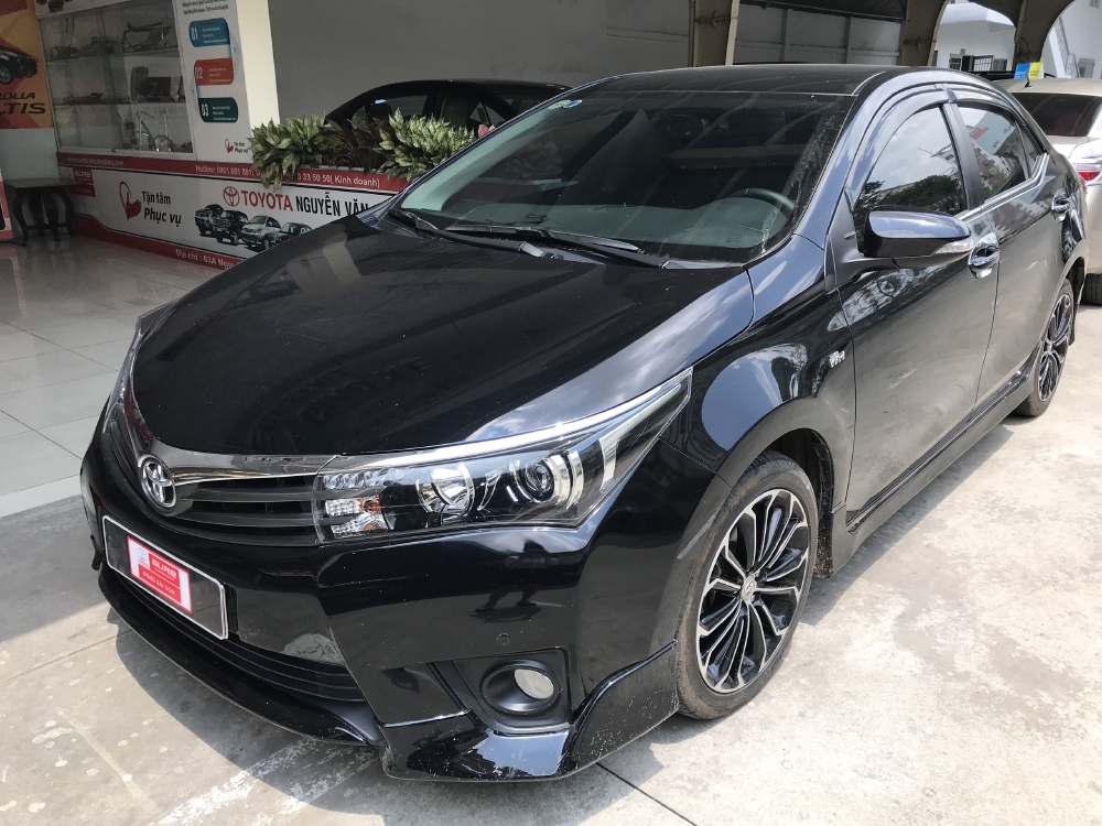 Bán xe Altis 2.0V đời 2016, màu đen  Odo 38370km , xe đẹp sang chảnh, có hỗ tợ trả góp , đặc gạch nhanh ạ