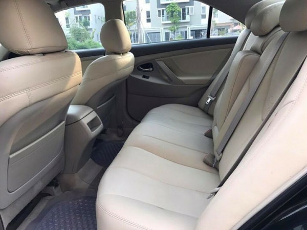Bán Toyota Camry LE 2007 le nhập Mỹ màu đen xe rất mới