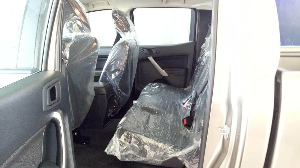 Ford Ranger XLS XLT Vừa Thông Quan, Số Lượng Giới Hạn