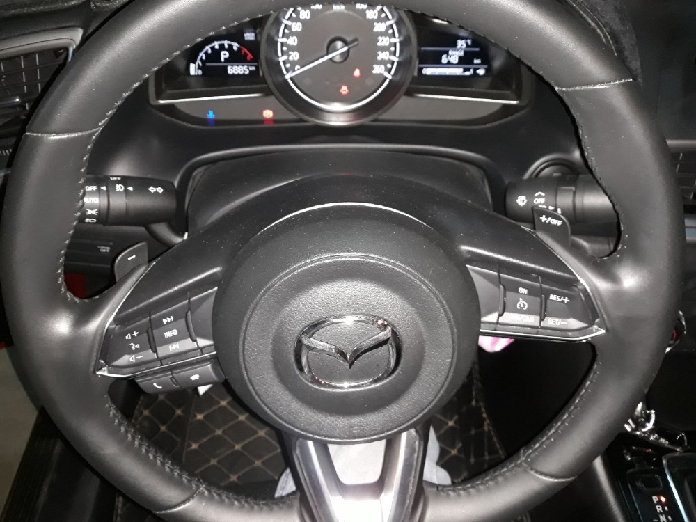 Bán Mazda 1.5AT sedan 2018, siêu lướt, biển TP, giá TL, hổ trợ góp