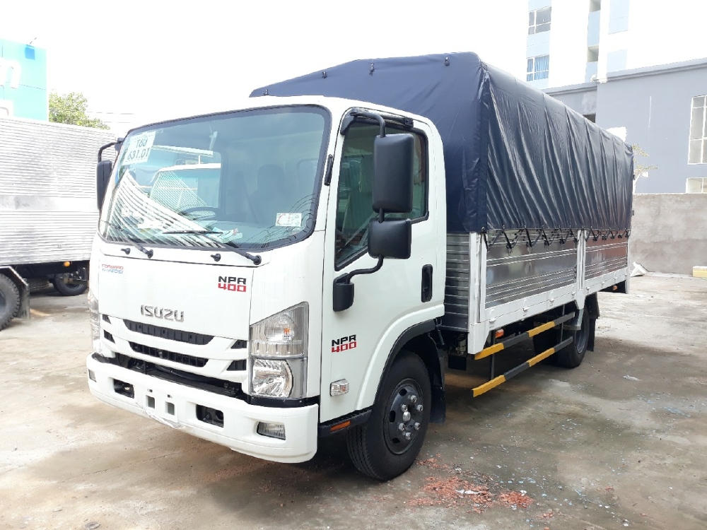 Xe tải ISUZU tải 3.5 tấn thùng mui bạt dài 5.2m - Trả Góp