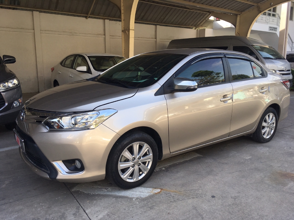 Bán xe Vios G AT đời 2014 , màu nâu vàng , xe đẹp như mới , có hổ trợ trả góp. gọi em để có giá tốt ạ