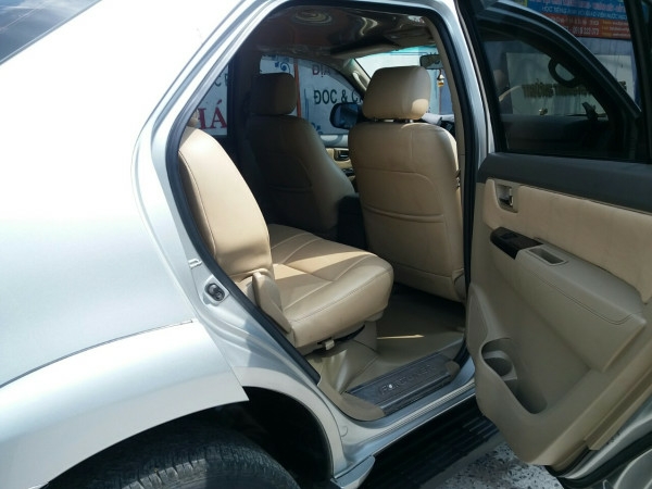 bán xe Toyota Fortuner 2.5G đời 2013 máy dầu số sàn