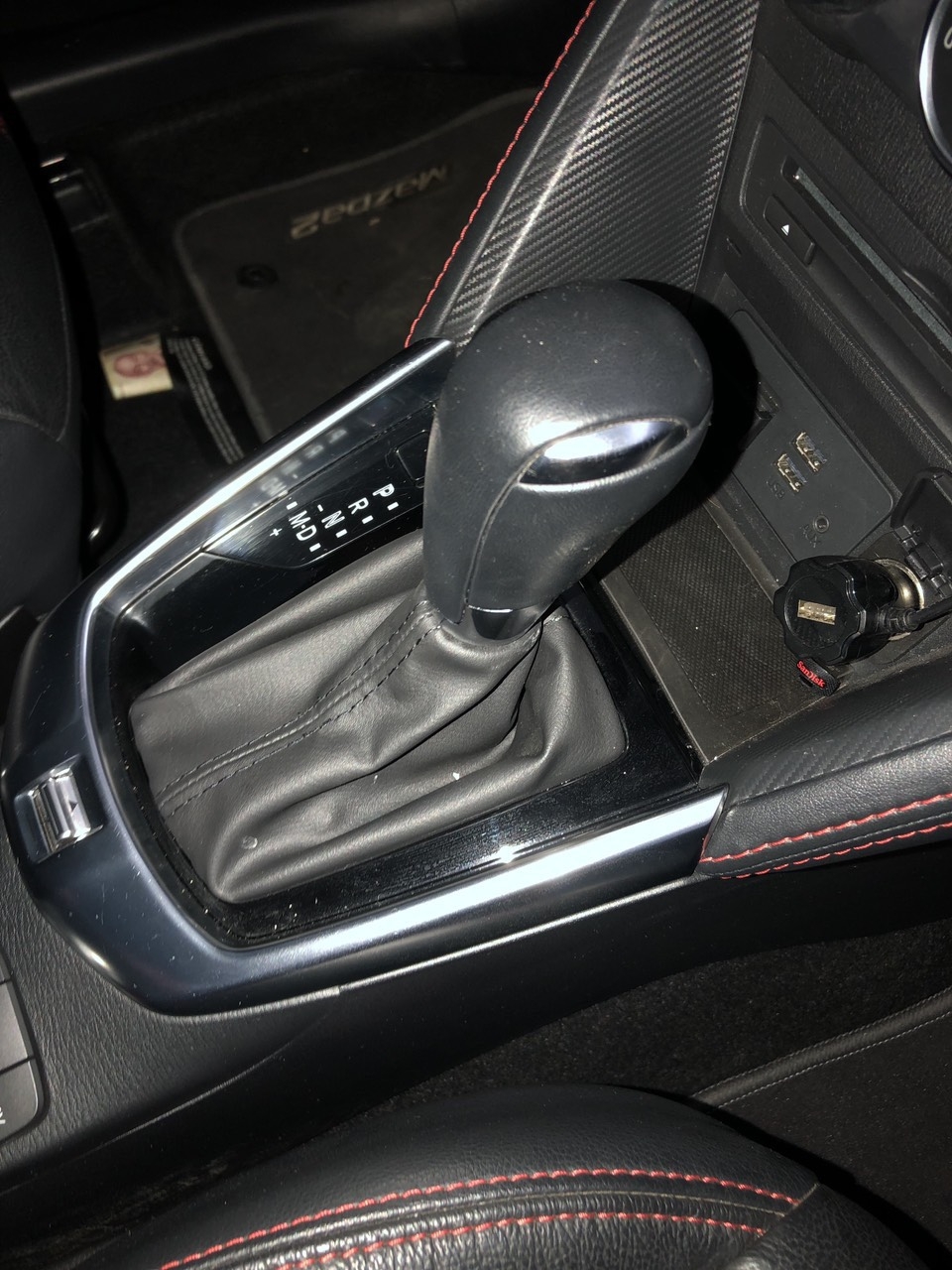 Bán mazda 2 2016, màu đen, siêu lướt, biển TP, giá TL, hổ trợ góp