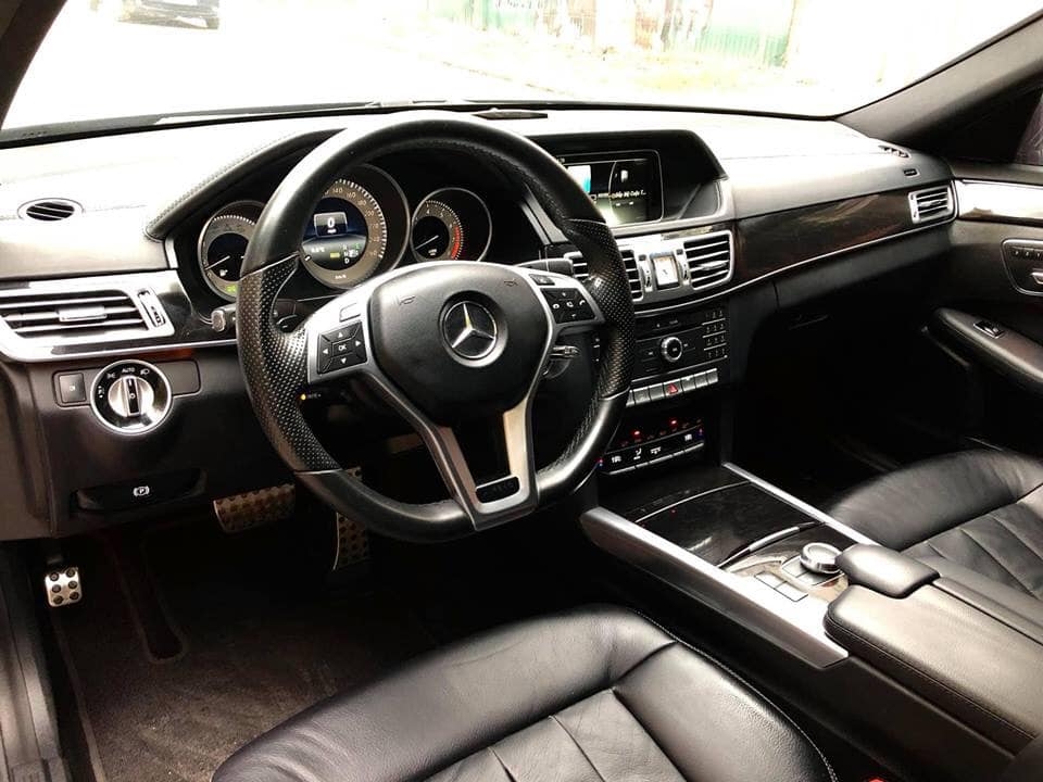 Cần bán E250 AMG, sản xuất 2015, số tự động, màu xám xanh hiếm