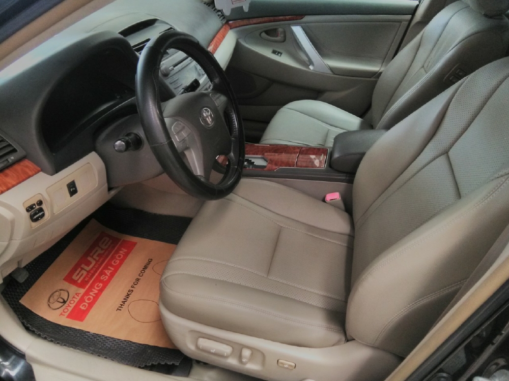 Bán Camry 2.4G đời 2007, màu đen đẹp sang chảnh ạ, gọi em để được giá tốt. Hổ Trợ trả góp