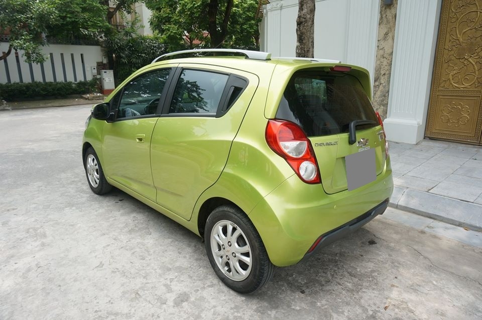 Bán Chevrolet Spark LTZ Xanh 2015 BSTP chính chủ gia đình