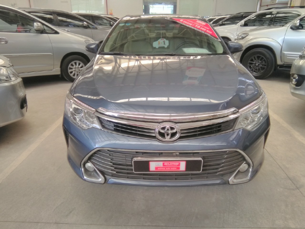 Bán Camry 2.0E đời 2015 xe sang, màu ghi xanh hiếm nhé, giá phải chăn khi thương thảo ạ. Hỗ trợ trả góp