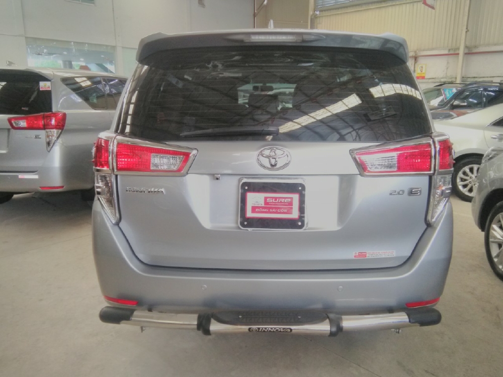 Bán Innova E đời 2016 màu bạc, xe đi gia đình nên cứ yên tâm, xe rất đẹp có phụ kiện theo xe. Hổ trợ trả góp