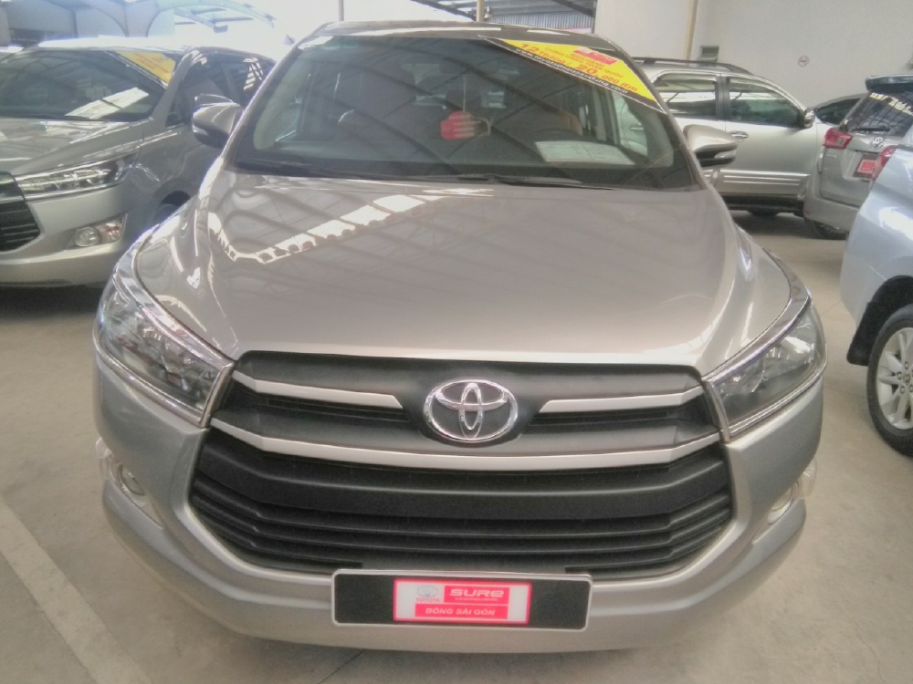 Bán Innova E đời 2016 màu bạc, xe đi gia đình nên cứ yên tâm, xe rất đẹp có phụ kiện theo xe. Hổ trợ trả góp