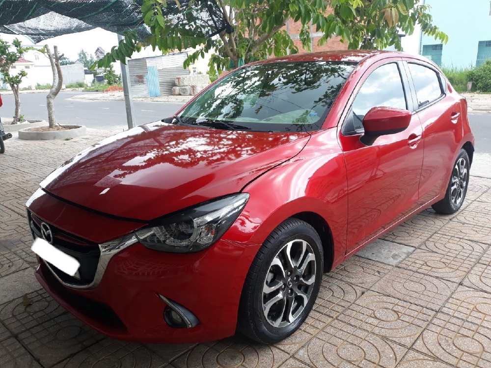 Bán mazda 2 HB 2016, màu đỏ, đúng chất, giá TL, hổ trợ góp