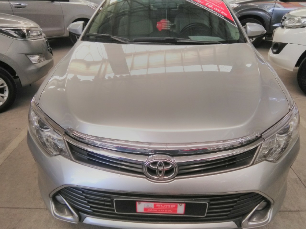 Bán Camry 2.0E đời 2015 màu bạc, xe đẹp sang chảnh có phụ kiện đi kèm nhé. Hổ trợ trả góp
