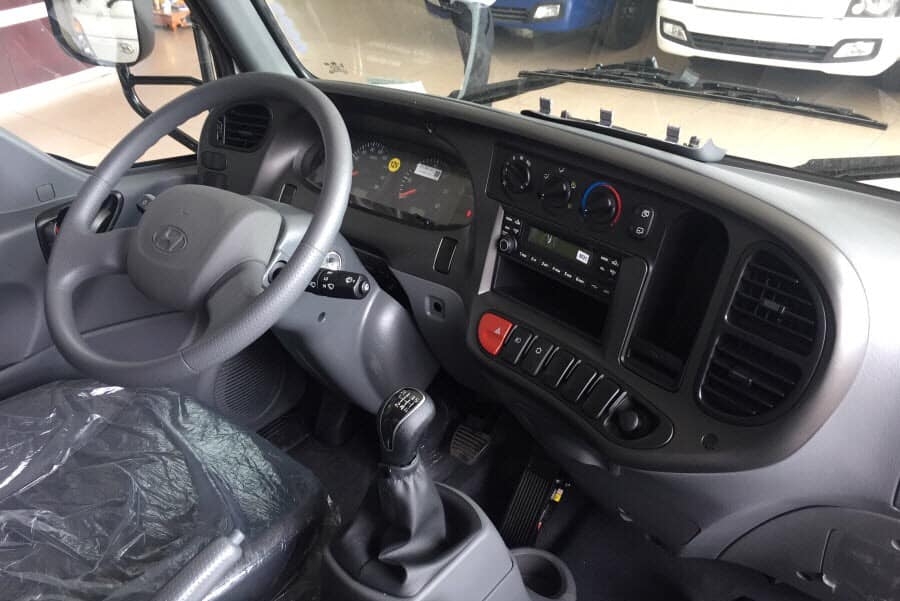 HYUNDAI N250SL THÙNG DÀI 4M3 CẦN THƠ, HYUNDAI N250SL AN GIANG, HYUNDAI LONG XUYÊN N250SL THÙNG DÀI 4M3