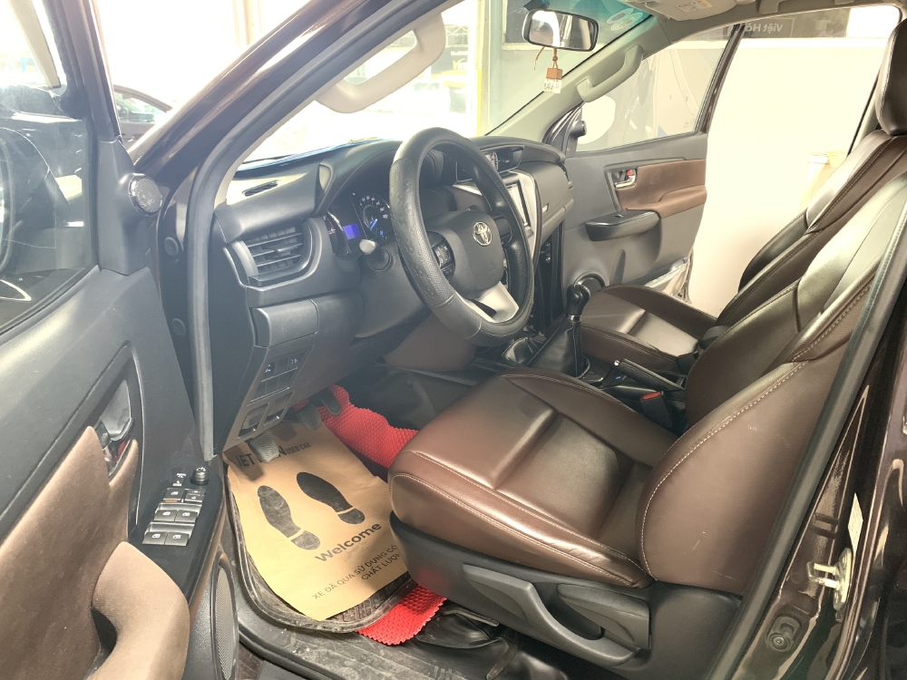 Bán Fortuner G 2017, màu nâu, đúng chất, biển TP, giá TL, hổ trợ góp