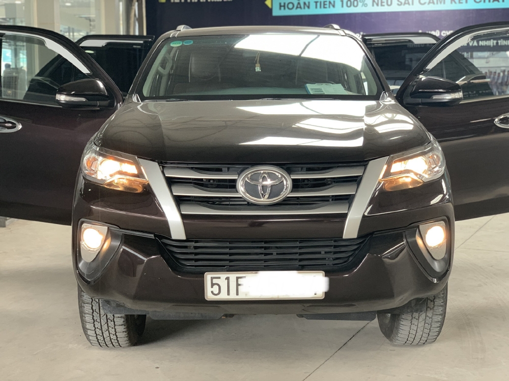 Bán Fortuner G 2017, màu nâu, đúng chất, biển TP, giá TL, hổ trợ góp