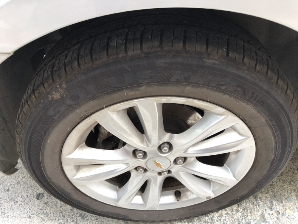 Bán Cruze LT 2017, màu bạc, đúng chất, biển TP, giá TL, hổ trợ góp