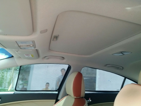 Em bán xe Kia Cerato 2019 số tự động màu đen biển tp