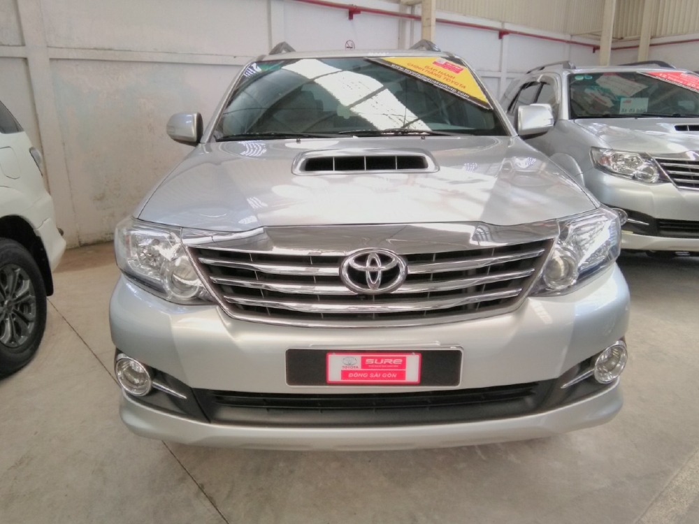 Bán Fortuner G đời 2016, số sàn , máy đầu , góp 70%