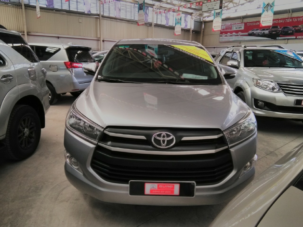 Bán Innova E đời 2016, số sàn. xe chạy gia đình còn mới . Góp 70%