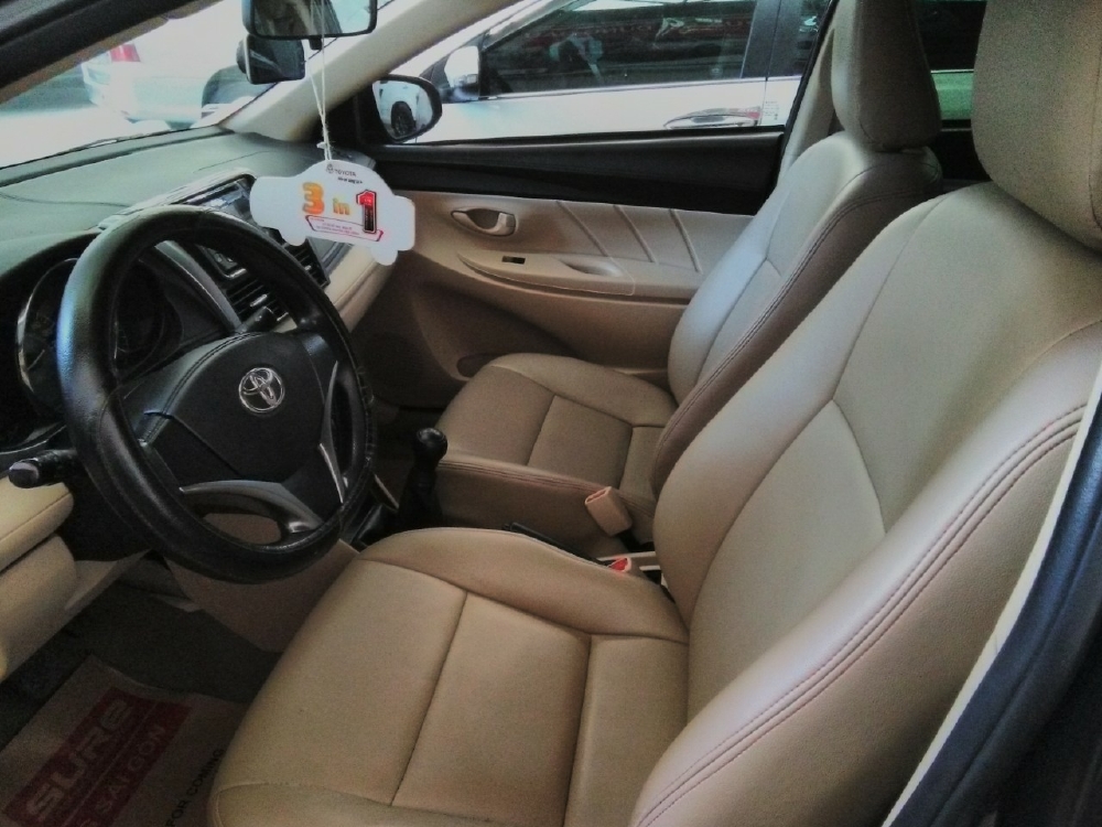 Bán Vios E số sàn , đời 2016, màu đen, xe nhà đi nên còn mới. góp 70%