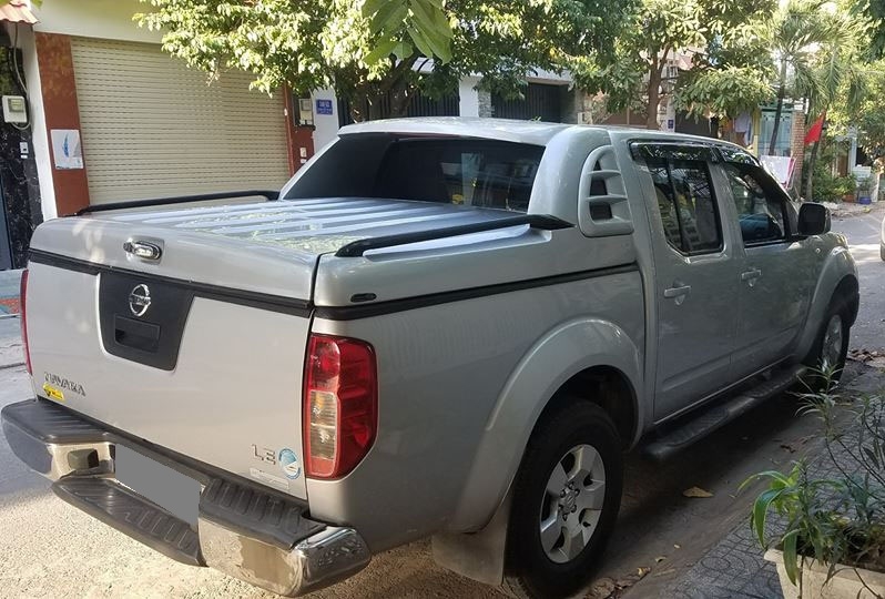 Bán Nissan Navara Bạc 2012 máy dầu hai cầu số sàn xe chính chủ