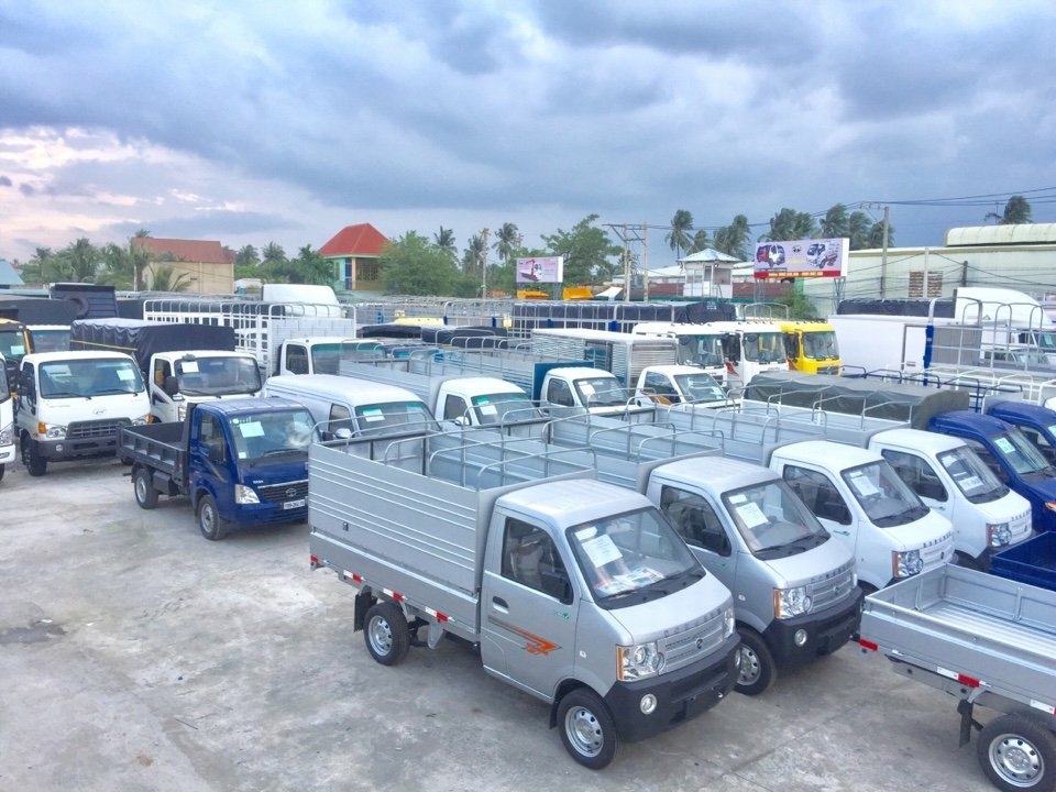 Xe tải trả góp nhãn hiệu dongben 870kg