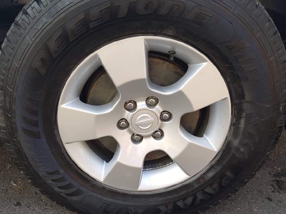 Bán Nissan Navara Bạc 2012 máy dầu hai cầu số sàn xe chính chủ