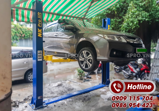 Cầu nâng ô tô 2 trụ bao nhiêu tiền