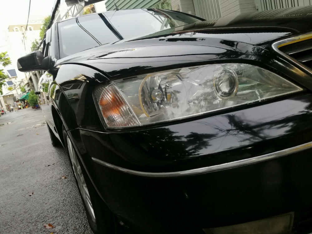 Cần bán xe Ford Mondeo sx 2004 đk 2005 màu đen số tự động