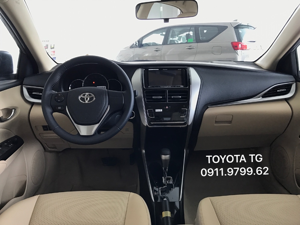 TOYOTA VIOS 1.5G. Ưu đãi tốt trong tháng 11. Có xe giao ngay. Chuẩn bị 180tr xe lăn bánh.