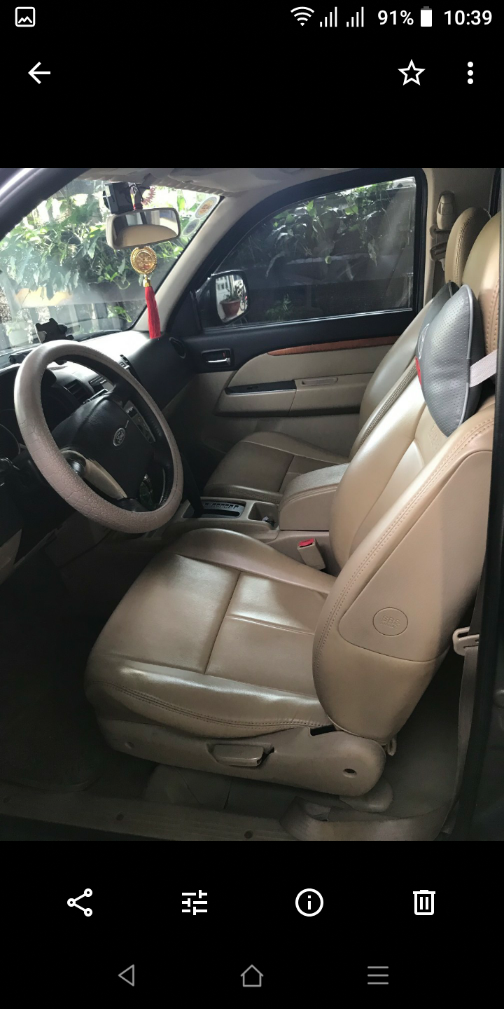 Bán xe ford everest 2010AT chính chủ