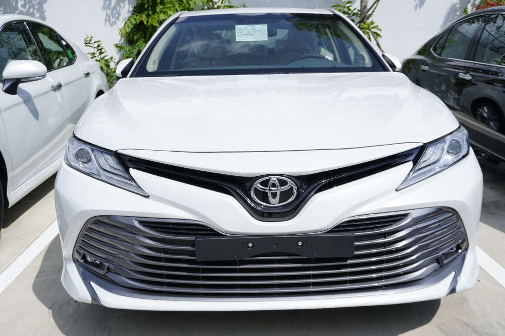 Xe Toyota Camry 2.0G Máy Xăng, Xe Nhập Khẩu, Trả Trước Từ 300tr